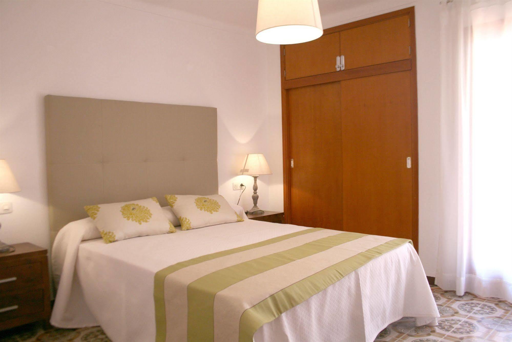 Cabot Villa Sa Sini Port de Pollença Exteriör bild